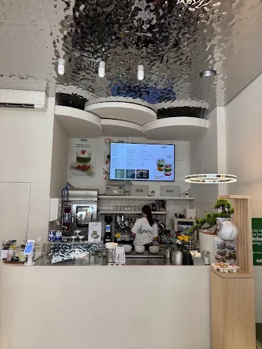 The counter with menu screens above